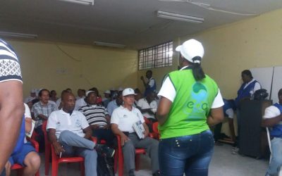 Comerciantes Aprenden Buen Manejo de Residuos Sólidos