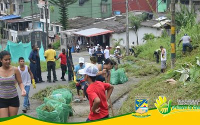 EL EPA LIDERA JORNADAS DE ASEO EN EL DISTRITO