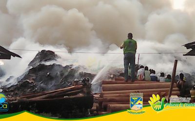 ESTABLECIMIENTO PÚBLICO AMBIENTAL ENCONTRÓ QUE EL INCENDIO EN ASERRÍO IMACO DEL BARRIO ANTONIO NARIÑO SE GENERÓ POR EL MAL USO DE LOS RESIDUOS MADERABLES