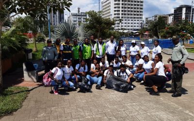 Jornada de limpieza en zona costera