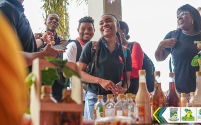 La comunidad académica de UNIVALLE disfrutó exposición de Negocios Verdes